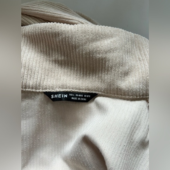 NWOT SHEIN FRENCHY FLAP POCKET, CROP CORDUROY JACKET SZ L. Trendy, neutral tone - Picture 7 of 10
